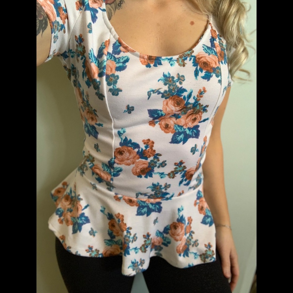 Small, Kirra, vintage floral print peplum top